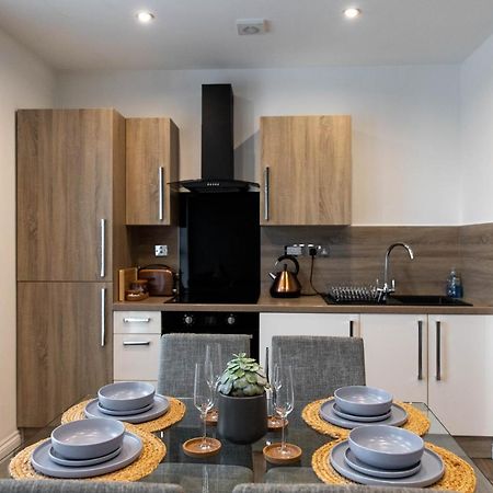 Stylish Jewellery Quarter Apartment Sleeps 6 伯明翰 外观 照片
