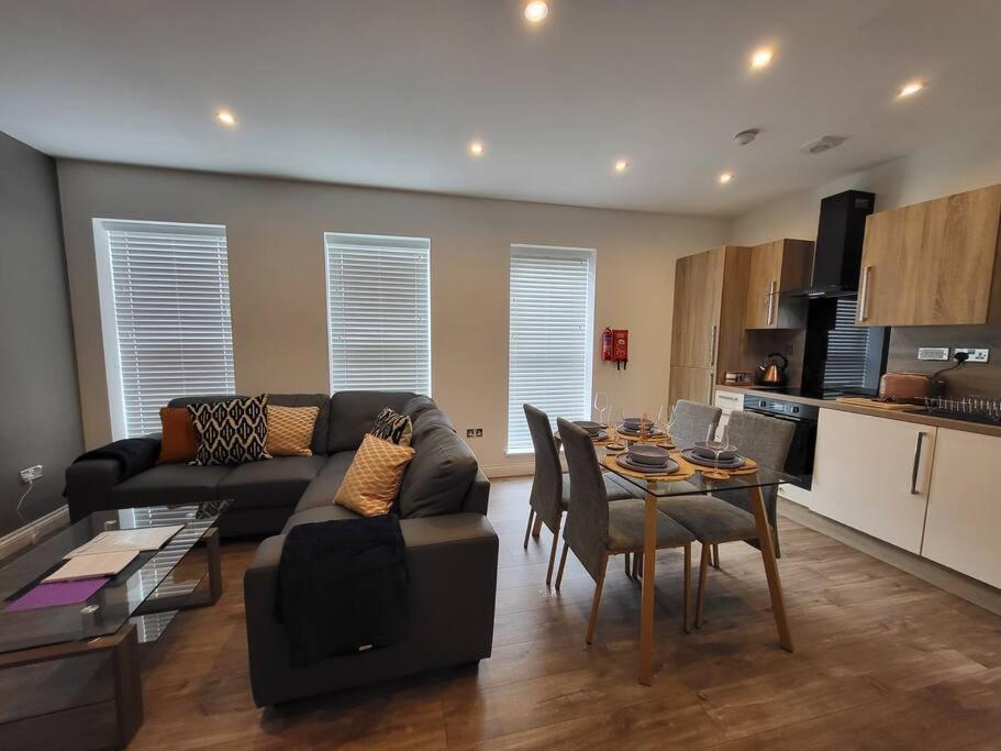 Stylish Jewellery Quarter Apartment Sleeps 6 伯明翰 外观 照片