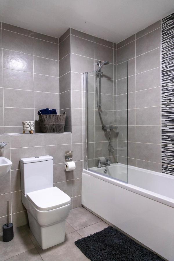 Stylish Jewellery Quarter Apartment Sleeps 6 伯明翰 外观 照片